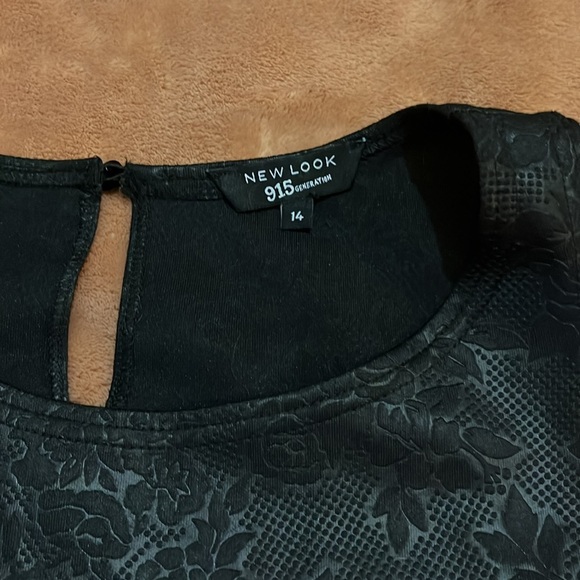 NEW LOOK Black Rose Embossed High Low Sleeveless Dress - Picture 6 of 12